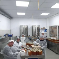 400g Glas Wildkräuterhonig Golden Melostalia Archontakis Aus Kreta Griechenland 12 400g Glas Wildkräuterhonig Golden Melostalia Archontakis Aus Kreta Griechenland -Haribo || Melitta || Katadyn Verkäufe bead18997fb17f7476755149b1c5d7a5